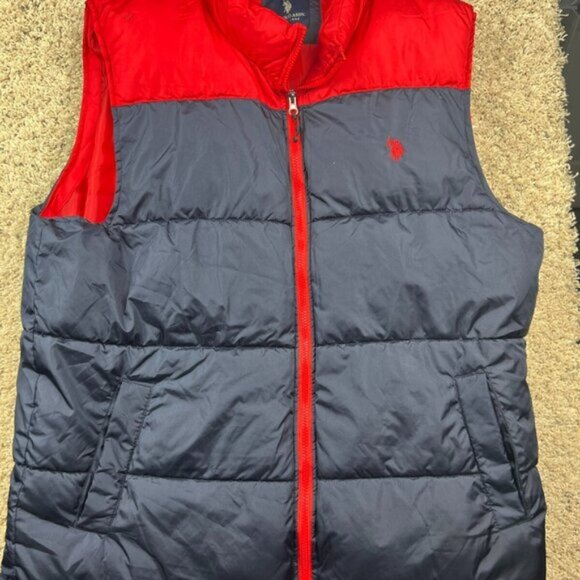 U.S. Polo Assn Puffer Vest XL Red Navy Blue Full Zip Winter Weather Warm - Picture 1 of 9